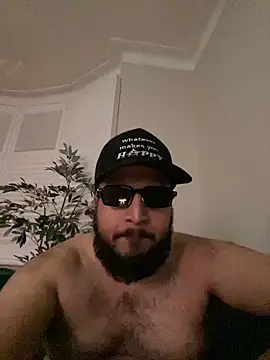 Snapshot of ariseen chatting on 03-18-26, 08:10 ariseen online show from 03-18-26, 08:10