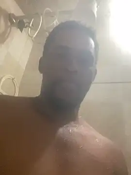 Snapshot of freedmar chatting on 03-11-26, 12:48 freedmar online show from 03-11-26, 12:48