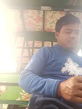 CatchingBouquet online show from 01-11-26, 07:37