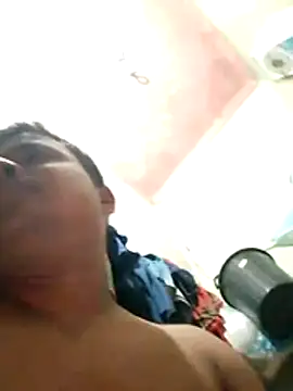 CatchingBouquet online show from 10-08-25, 03:13