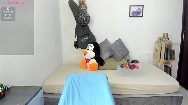 Snapshot of natt_op chatting on 10-29-25, 08:41 natt op online show from 10-29-25, 08:41