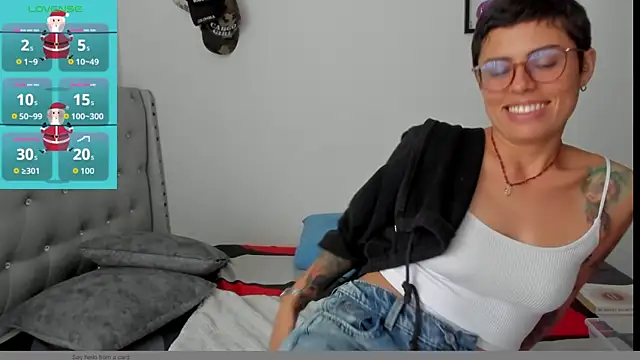 Snapshot of natt_op chatting on 11-28-25, 08:53 natt op online show from 11-28-25, 08:53