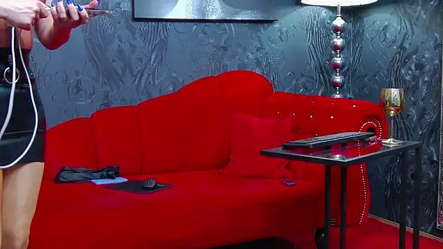 MistressWanda online show from 04-02-26, 08:37