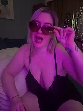 Granlady7 online show from 02-15-26, 05:19