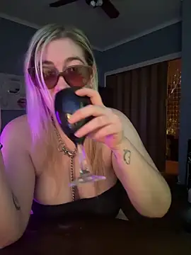 Granlady7 online show from 03-23-26, 08:03