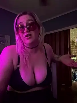 Snapshot of Granlady7 chatting on 01-07-26, 10:20 Granlady7 online show from 01-07-26, 10:20