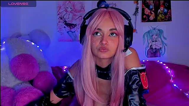 Maki sins online show from 10-19-25, 07:33