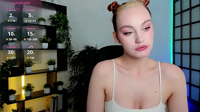 Ida FaneStain online show from 05-23-26, 01:59