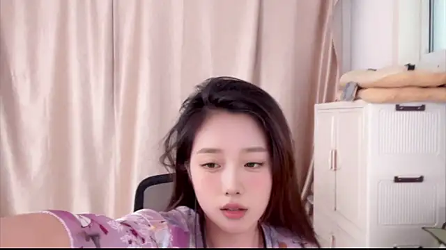 yiyi5588 online show from 03-08-26, 02:04