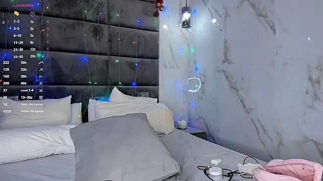 Nelly Kimm online show from 12-20-25, 01:30