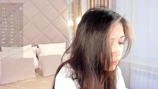 Snapshot of Nelly_Kimm chatting on 09-30-25, 02:17 Nelly Kimm online show from 09-30-25, 02:17