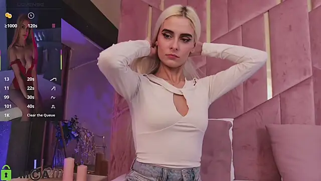 SelenaDaze online show from 11-14-25, 05:11