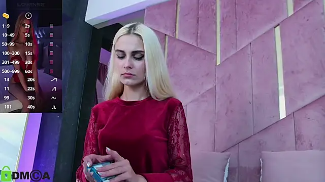 Snapshot of SelenaDaze chatting on 09-13-25, 03:17 SelenaDaze online show from 09-13-25, 03:17