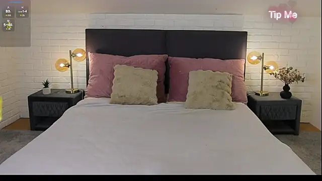 Angel   Blond online show from 07-23-26, 03:30