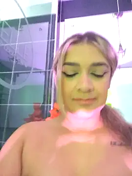 NicoleDiior online show from 06-02-26, 03:45