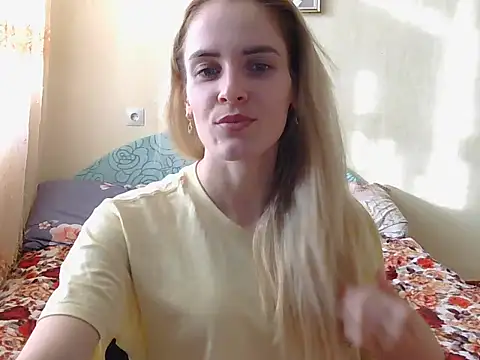 JayeTyler online show from 12-19-25, 07:22