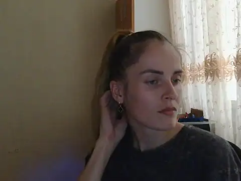 JayeTyler online show from 11-16-25, 12:21