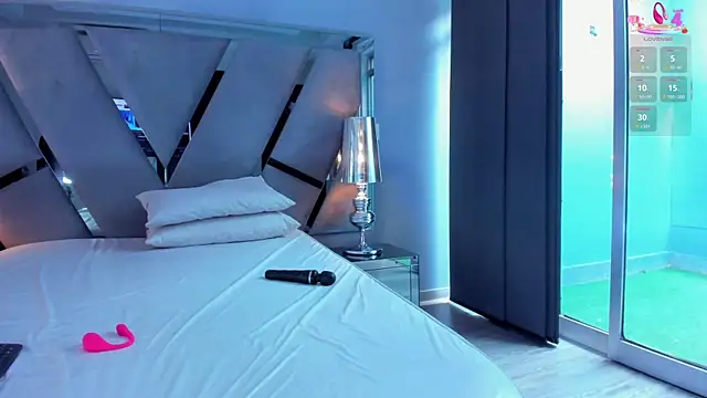 miamirage  online show from 09-26-25, 12:34