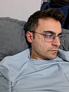 Obstacless online show from 02-17-26, 07:00