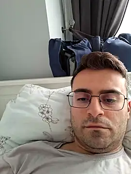 Obstacless online show from 02-06-26, 06:31