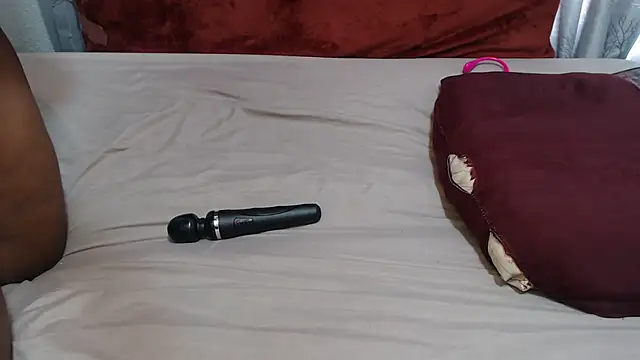 WEPUSSY23XX online show from 12-15-25, 08:31