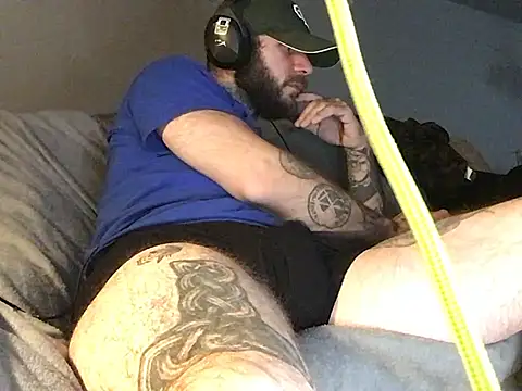 BlueCollarTattoos online show from 04-07-26, 07:54