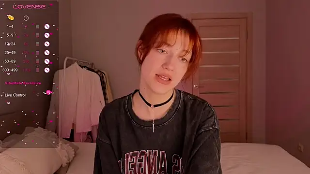 Snapshot of _Elen_Lilith_ chatting on 05-10-26, 09:57 Elen Lilith online show from 05-10-26, 09:57
