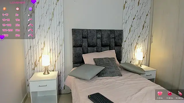 MissVioleet  online show from 02-05-26, 05:42