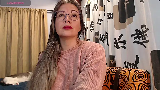 Emma Henderson online show from 10-16-25, 10:45