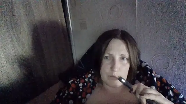 Snapshot of AllaSowinskaya chatting on 06-15-26, 07:35 AllaSowinskaya online show from 06-15-26, 07:35