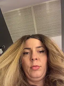 LovelyAria  online show from 03-26-26, 01:53