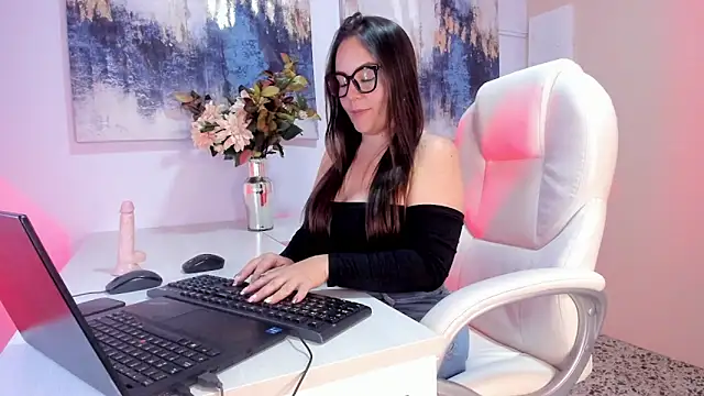biianca rose online show from 05-21-26, 08:06