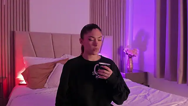 Victoria Beaumont online show from 01-08-26, 11:27