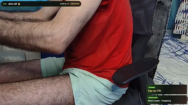 Snapshot of flydirty chatting on 07-20-26, 01:35 flydirty online show from 07-20-26, 01:35
