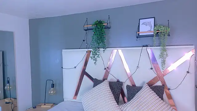 JenaCooper  online show from 02-22-26, 11:45