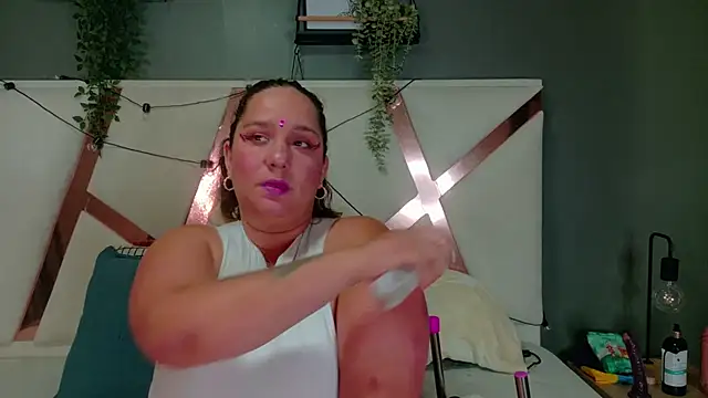 JenaCooper  online show from 06-15-26, 12:22