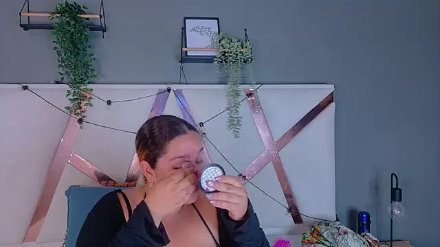JenaCooper  online show from 06-21-26, 11:27