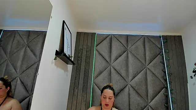 JenaCooper  online show from 12-22-25, 07:47