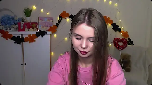 OceanicDawn online show from 10-17-25, 05:22