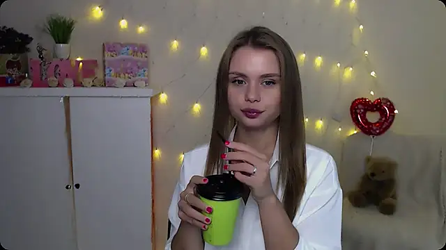 OceanicDawn online show from 09-12-25, 06:46