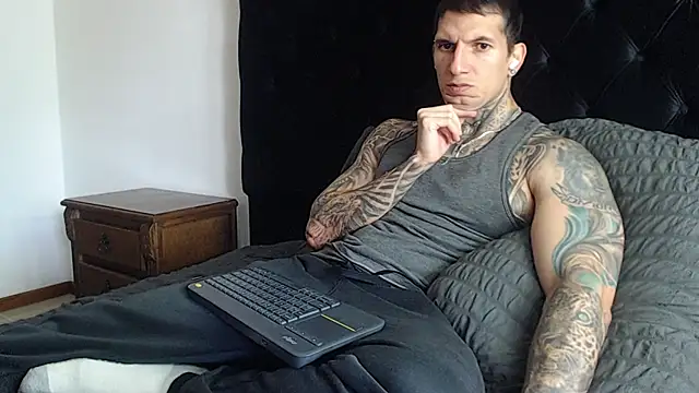 Shane Clay online show from 01-12-26, 06:26