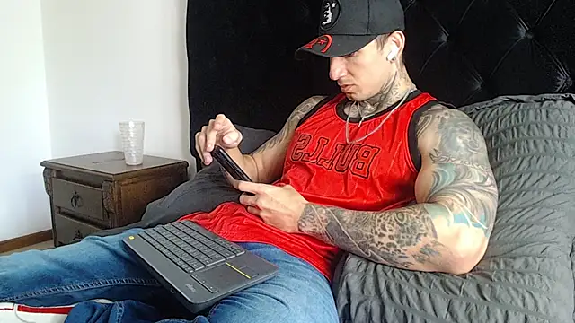 Shane Clay online show from 01-06-26, 06:34