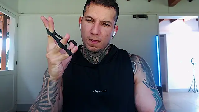 Shane Clay online show from 05-14-26, 06:27
