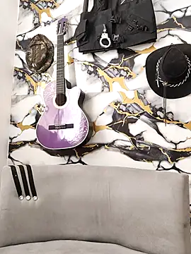 Hiroshi Shen online show from 01-17-26, 01:37