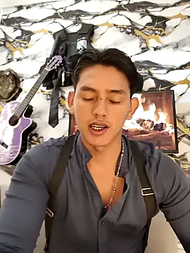 Snapshot of Hiroshi_Shen chatting on 04-22-26, 02:13 Hiroshi Shen online show from 04-22-26, 02:13