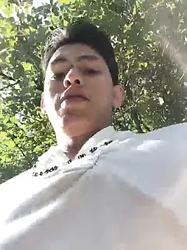 Hiroshi Shen online show from 04-09-26, 01:17