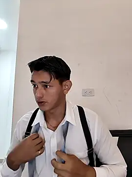 Hiroshi Shen online show from 09-15-25, 12:27