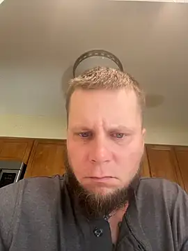 Snapshot of tattedpipeliner chatting on 11-03-25, 08:45 tattedpipeliner online show from 11-03-25, 08:45