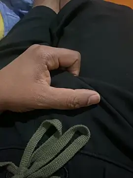 Snapshot of Cumshotlv chatting on 03-04-26, 09:11 Cumshotlv online show from 03-04-26, 09:11