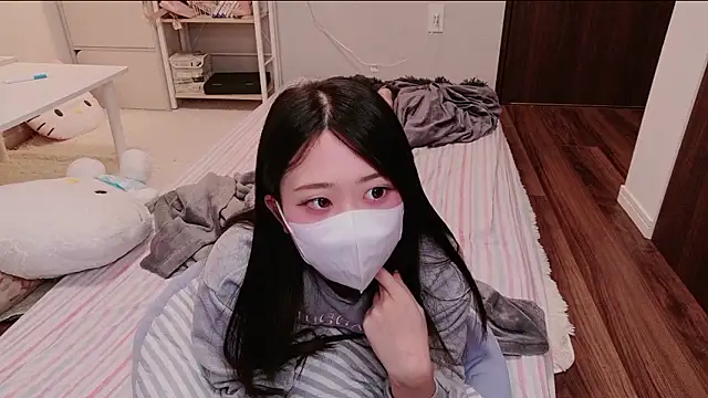 Snapshot of OSUSHI-CHAN chatting on 02-16-26, 04:38 OSUSHI-CHAN online show from 02-16-26, 04:38